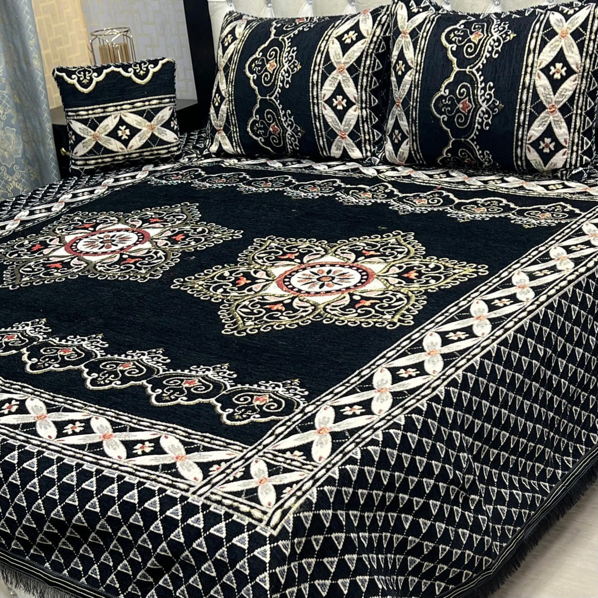 4Pc Velvet Jaquard Bedsheet