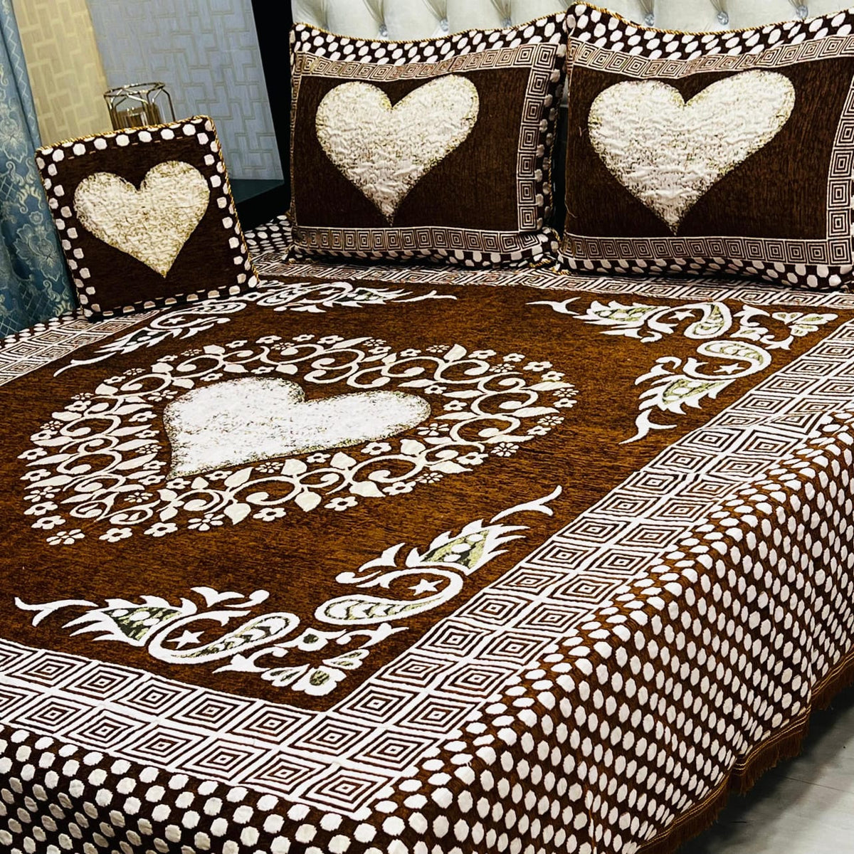 4Pc Velvet Jaquard Bedsheet