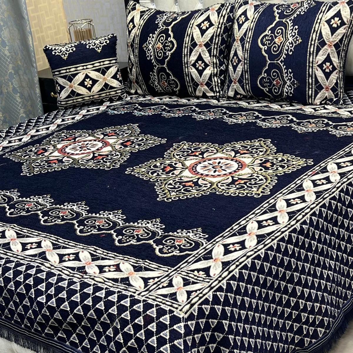 4Pc Velvet Jaquard Bedsheet