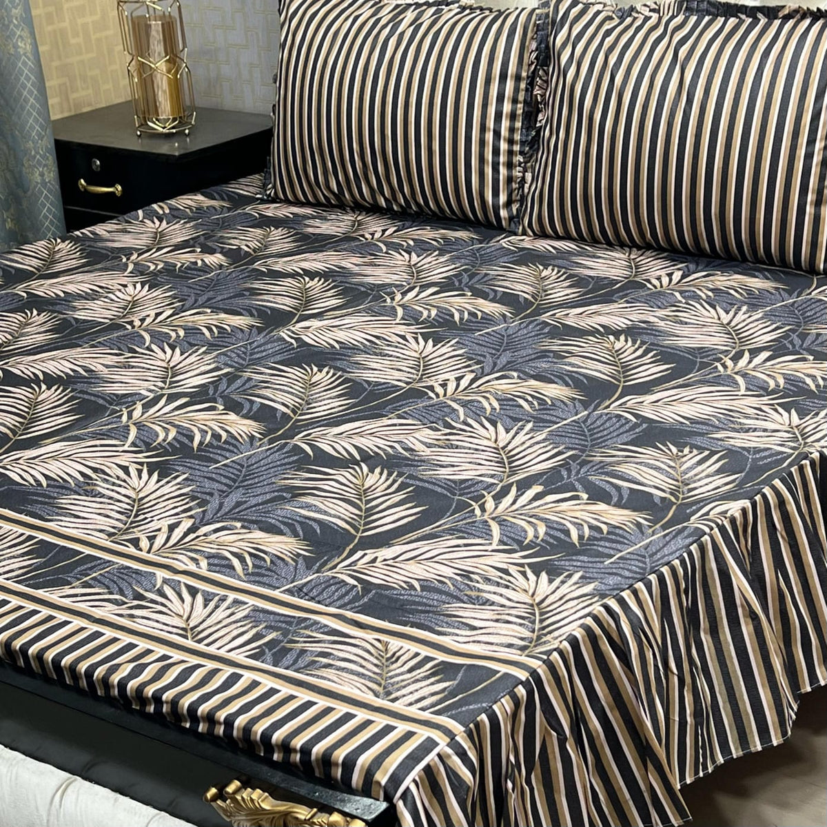 2 Sided Frill Cotton Double Bedsheet